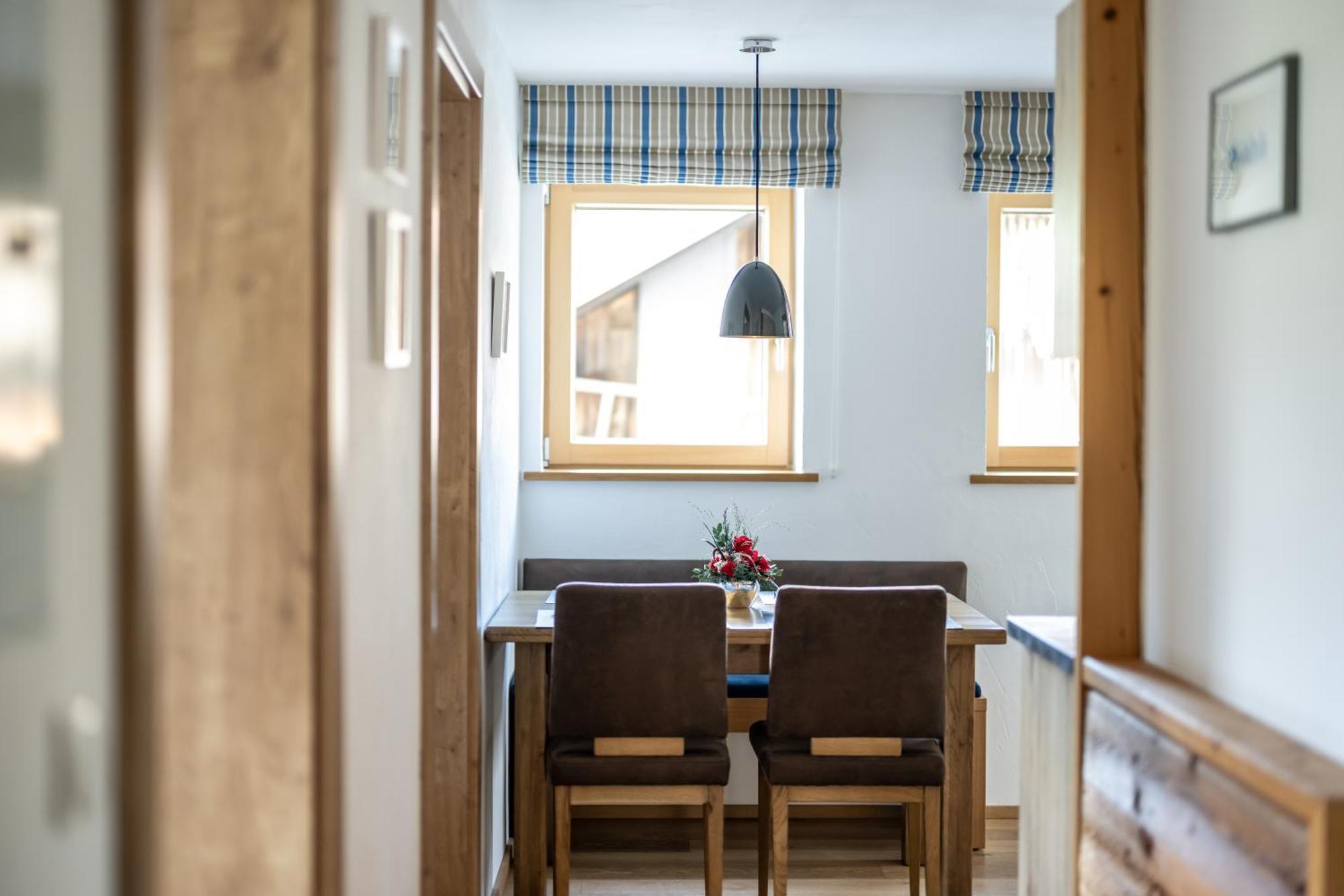 Haus Tannberg Appartement Riezlern Buitenkant foto