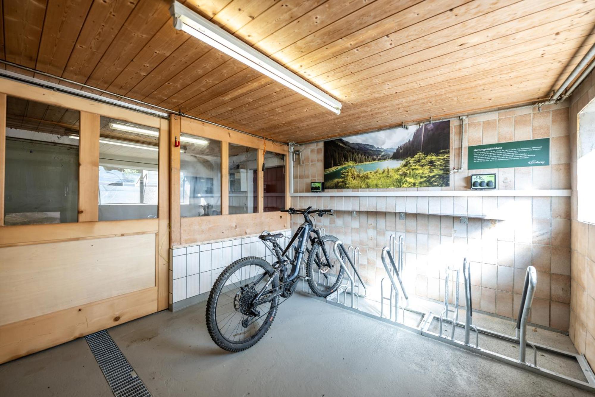 Haus Tannberg Appartement Riezlern Buitenkant foto